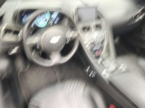 Used 2019 Aston Martin DB11 Volante RWD image 30