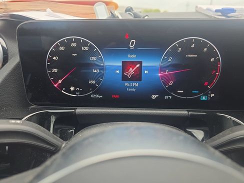 Certified 2025 Mercedes-Benz CLA 250 4MATIC image 18