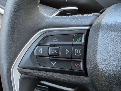 Certified 2023 Jeep Grand Cherokee Limited w/ Luxury Tech Group II AWD/4WD image 20