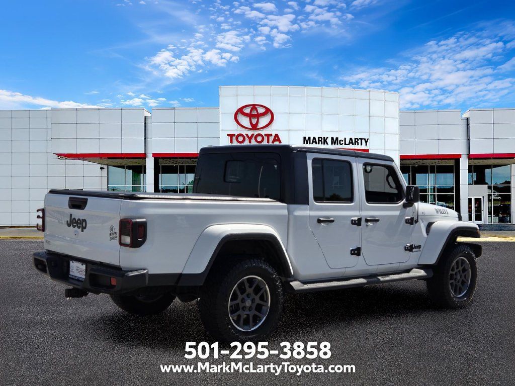 Used 2021 Jeep Gladiator Sport AWD/4WD image 5