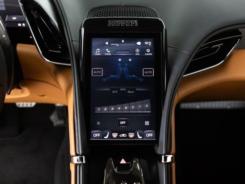 Used 2023 Ferrari Roma image 81