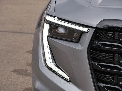 New 2026 GMC Acadia Elevation w/ Black Edition AWD/4WD image 4
