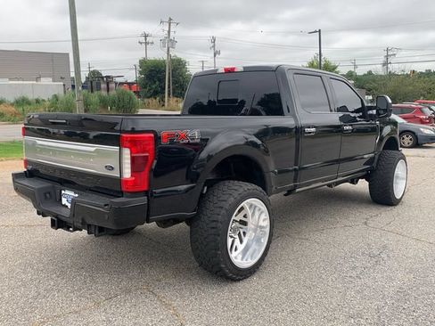Used 2018 Ford F350 Platinum w/ Platinum Ultimate Package AWD/4WD image 5