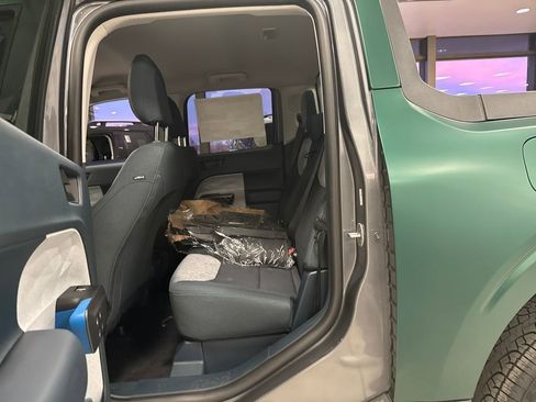 New 2025 Ford Maverick XLT w/ XLT Luxury Package image 19