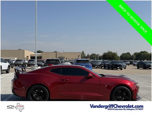 Used 2023 Chevrolet Camaro SS RWD image 3