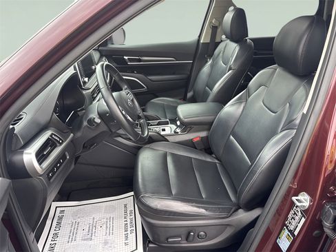 Used 2021 Kia Telluride S image 19