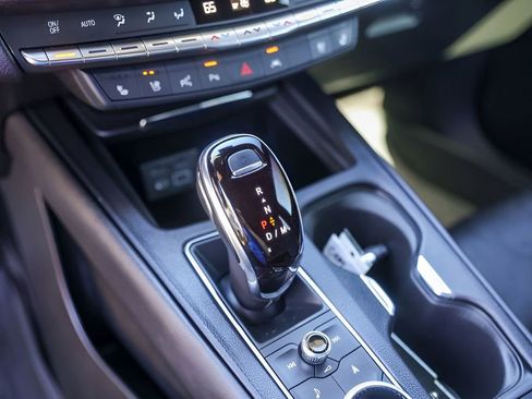 Used 2022 Cadillac XT4 Sport image 20