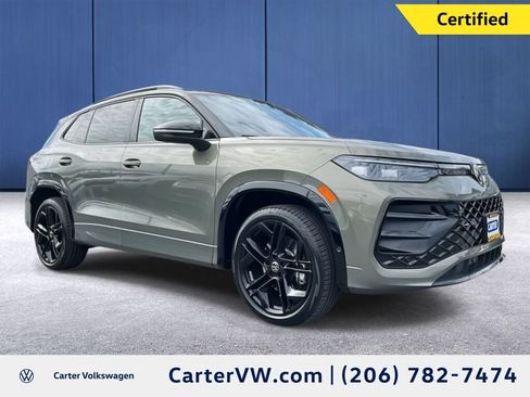 Certified 2026 Volkswagen Tiguan SE R-Line AWD/4WD image 1