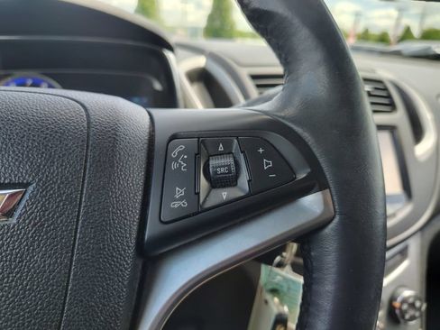 Used 2016 Chevrolet Trax LT w/ LT Convenience Package AWD/4WD image 11