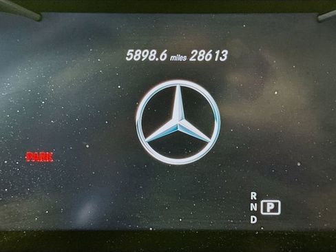 Used 2021 Mercedes-Benz GLC 300 image 12