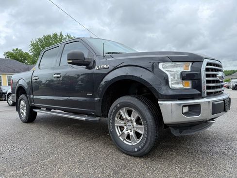 Used 2016 Ford F150 XLT w/ Equipment Group 302A Luxury AWD/4WD image 10