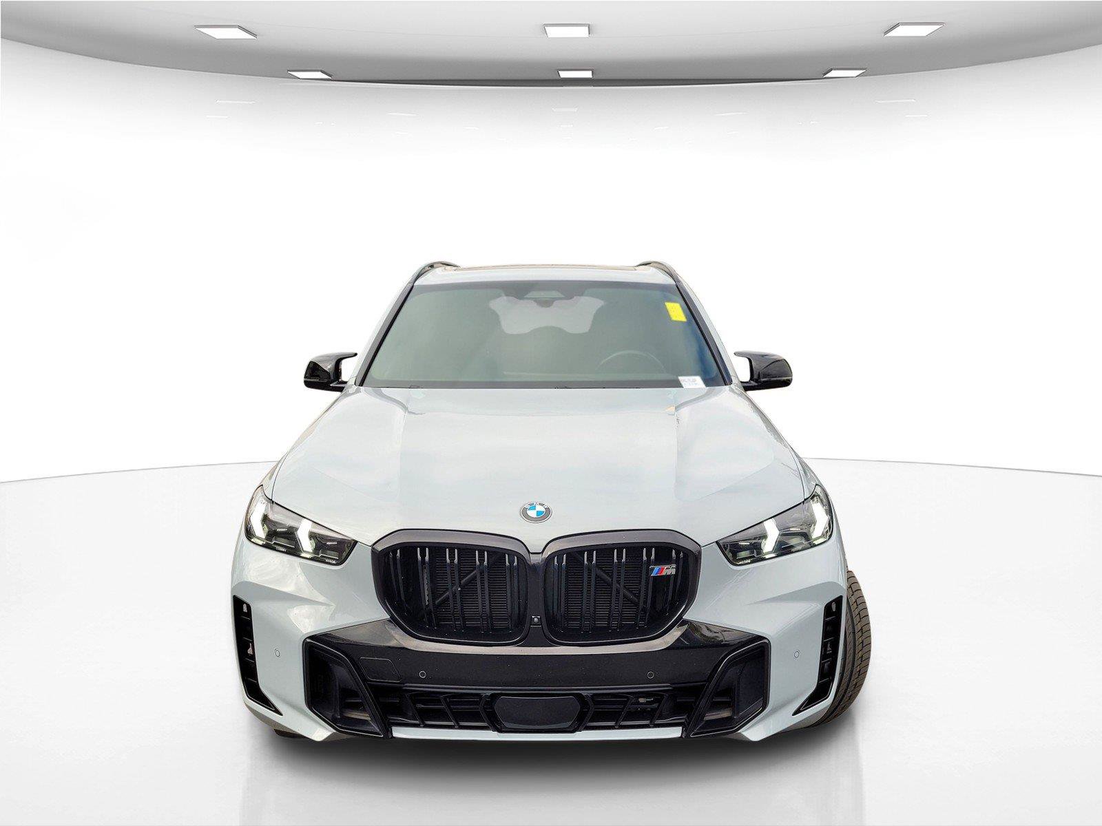 Used 2024 BMW X5 M60i AWD/4WD image 5