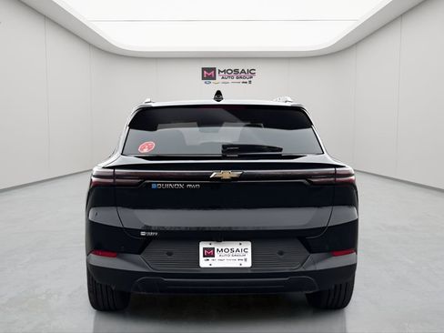 New 2026 Chevrolet Equinox EV LT image 6