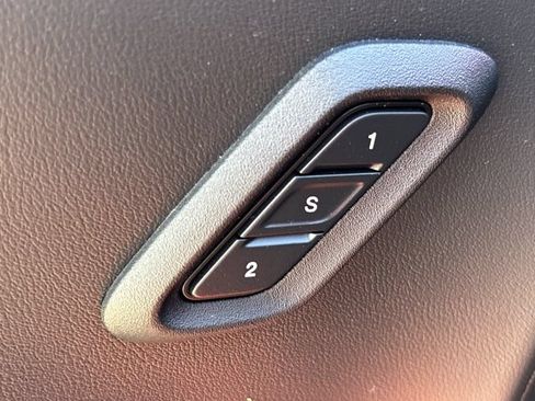 Used 2021 Dodge Challenger SRT Hellcat RWD image 21