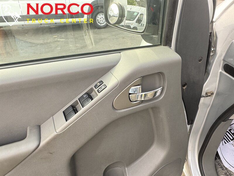 Used 2017 Nissan Frontier SV RWD image 15
