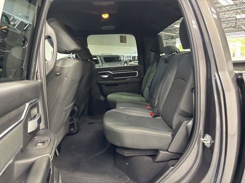 Used 2025 RAM 2500 Big Horn AWD/4WD image 33