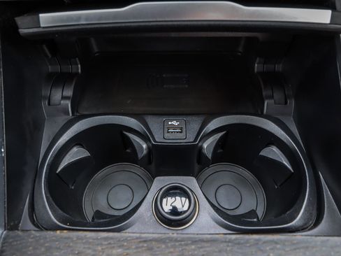 Used 2019 BMW 330i xDrive Sedan w/ Premium Package image 29