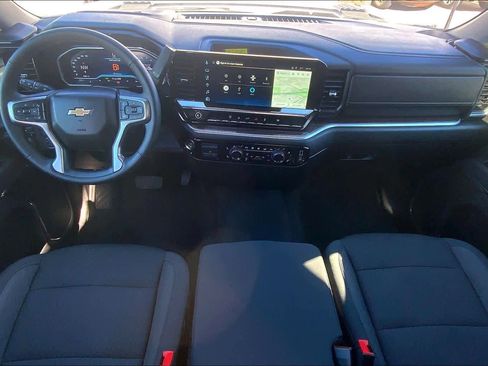 Used 2025 Chevrolet Silverado 2500 LT w/ Convenience Package image 14