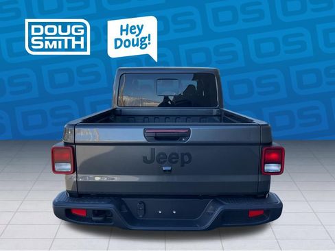 New 2026 Jeep Gladiator Sport image 5