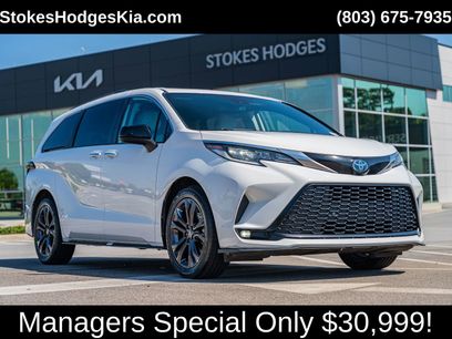 Used 2022 Toyota Sienna XSE