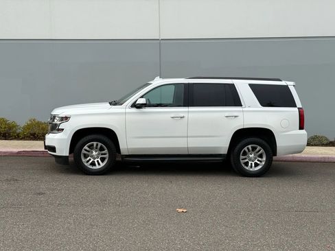 Used 2019 Chevrolet Tahoe LT image 2