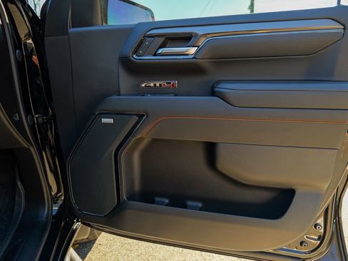 Used 2024 GMC Sierra 1500 AT4 w/ Technology Package image 38