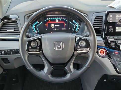 Used 2023 Honda Odyssey Elite image 15