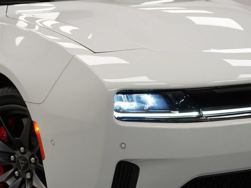 Used 2024 Dodge Charger Daytona Scat Pack w/ Plus Group AWD/4WD image 5