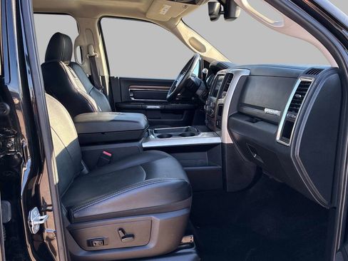 Used 2016 RAM 2500 Laramie w/ Snow Chief Group AWD/4WD image 9