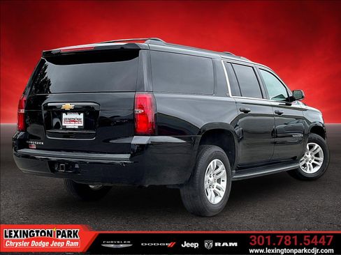 Used 2018 Chevrolet Suburban LT AWD/4WD image 5
