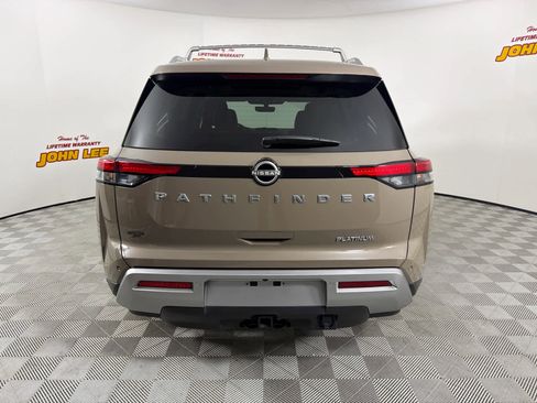 Certified 2024 Nissan Pathfinder Platinum FWD image 4
