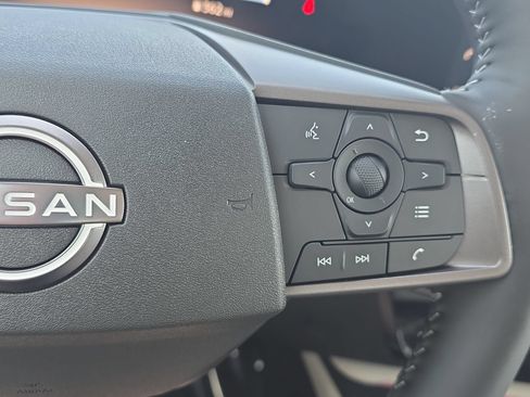 New 2026 Nissan Sentra SL w/ Floor Mat Package FWD image 17