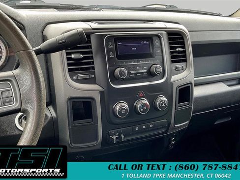 Used 2018 RAM 2500 Tradesman w/ Chrome Appearance Group AWD/4WD image 6