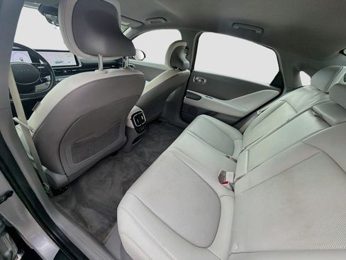 Used 2024 Hyundai Ioniq 6 SEL RWD image 25