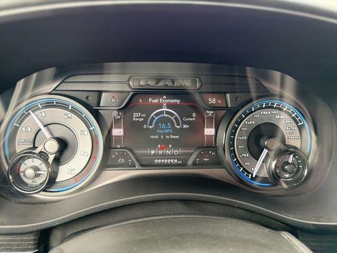 Used 2022 RAM 2500 Limited AWD/4WD image 14