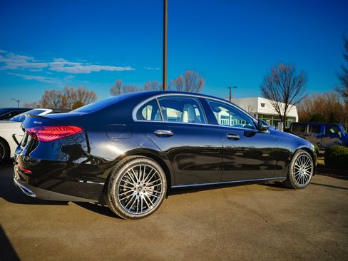 New 2026 Mercedes-Benz C 300 4MATIC Sedan image 11
