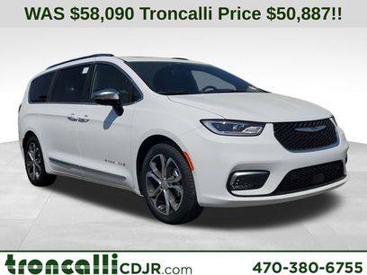 New 2026 Chrysler Pacifica Pinnacle