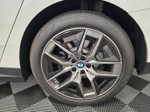 Used 2026 BMW 530i xDrive w/ Premium Package image 20