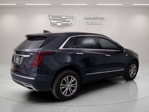 Used 2022 Cadillac XT5 Premium Luxury w/ Technology Package image 7