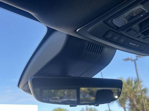 Used 2024 Chevrolet Silverado 1500 High Country w/ Technology Package image 29