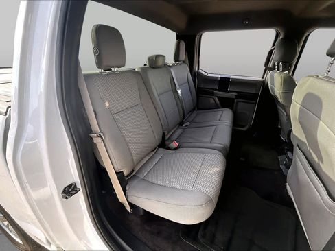 Used 2016 Ford F150 XLT RWD image 20