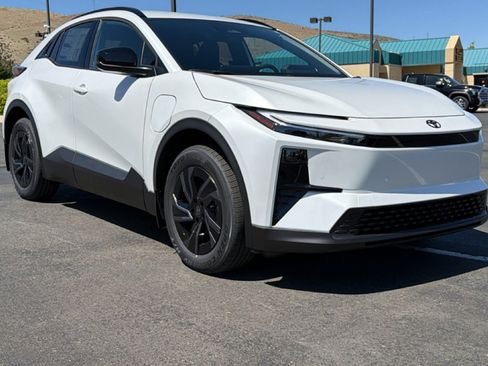 New 2026 Toyota C-HR AWD/4WD image 1