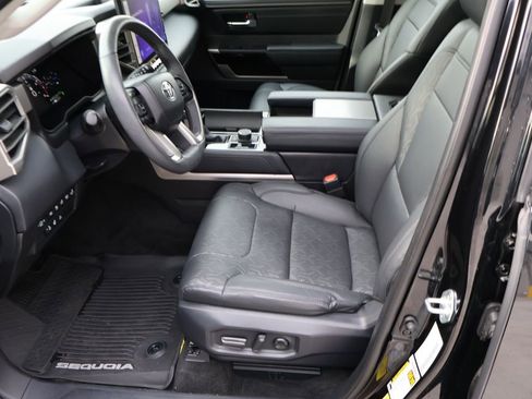 Used 2024 Toyota Sequoia Limited image 47