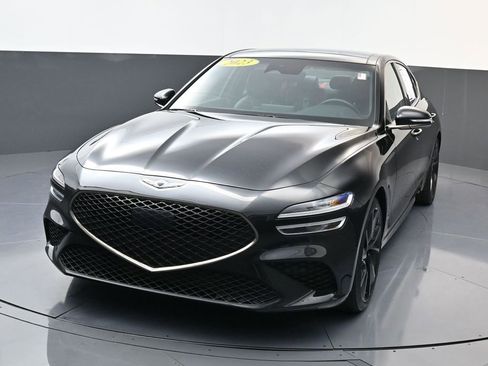 Used 2023 Genesis G70 2.0T w/ Sport Prestige Package image 7