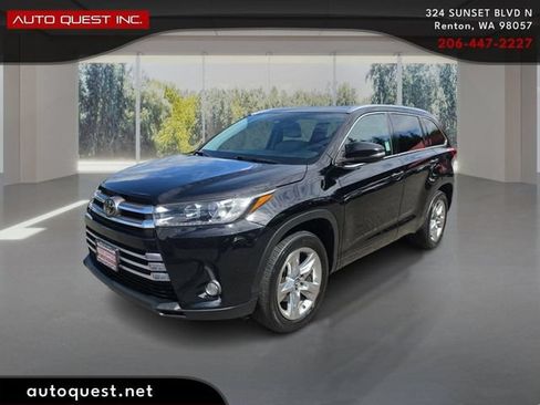 Used 2018 Toyota Highlander Limited FWD image 1