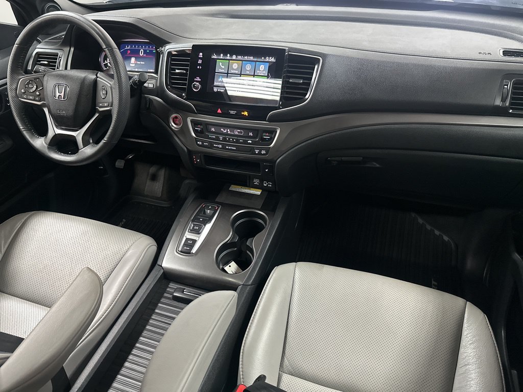 Used 2023 Honda Passport EX-L image 12