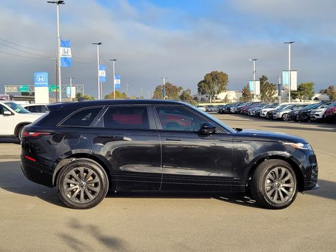Used 2021 Land Rover Range Rover Velar R-Dynamic S image 4