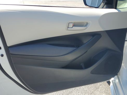 Certified 2024 Toyota Corolla LE FWD image 18