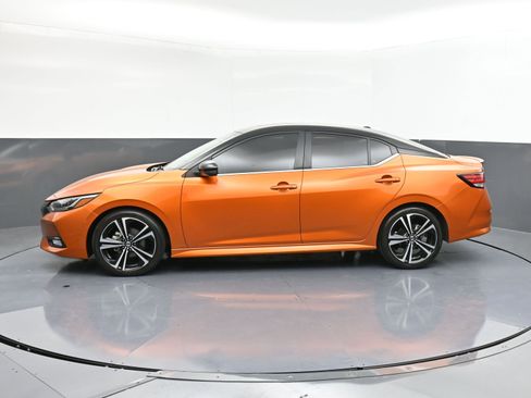 Used 2023 Nissan Sentra SR w/ SR Premium Package image 5