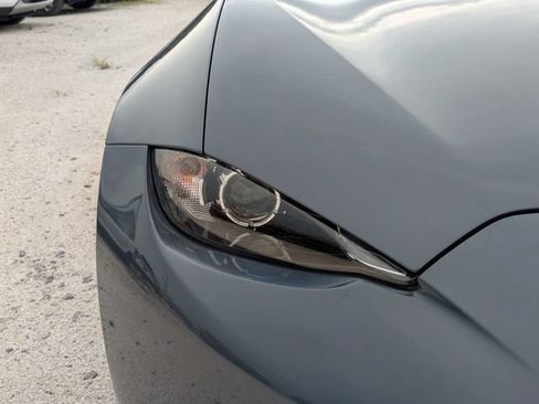 Used 2021 MAZDA MX-5 Miata RF Grand Touring RWD image 9